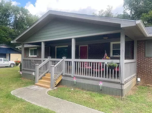 Lindale, GA 30147,410 Strawberry LN SE