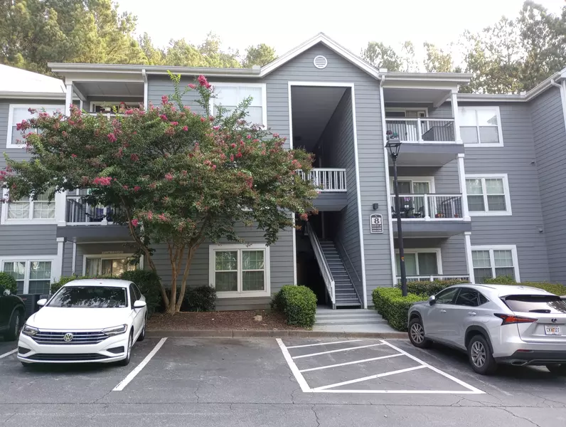 8208 Santa Fe Pkwy, Sandy Springs, GA 30350