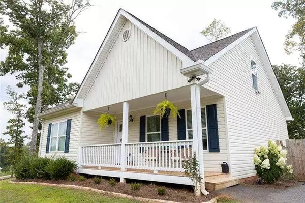 Dahlonega, GA 30533,92 Camp DR
