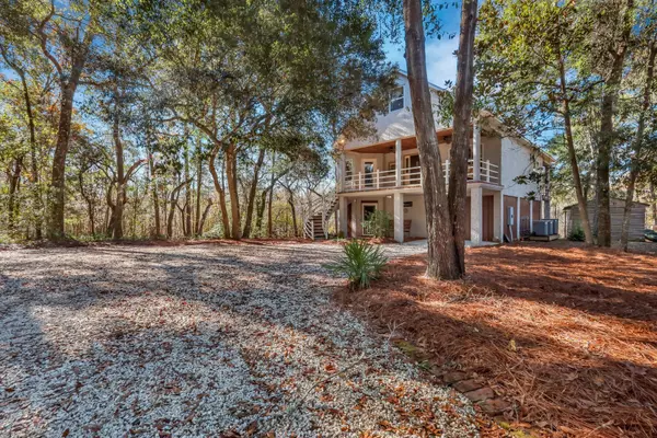 Waynesville, GA 31566,282 Happy Landing RD