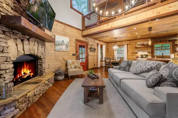 Blue Ridge, GA 30513,215 Twin Creeks