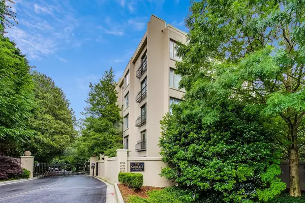 2769 Peachtree, Atlanta, GA 30305