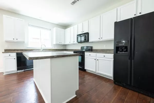 Buford, GA 30518,1273 Lanier Springs DR
