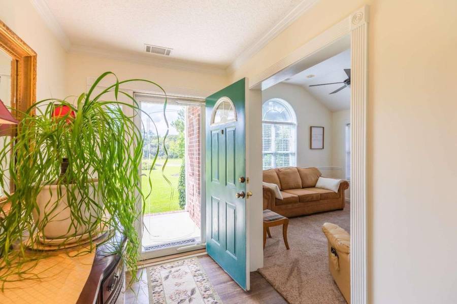 106 Dalton DR, Glennville, GA 30427