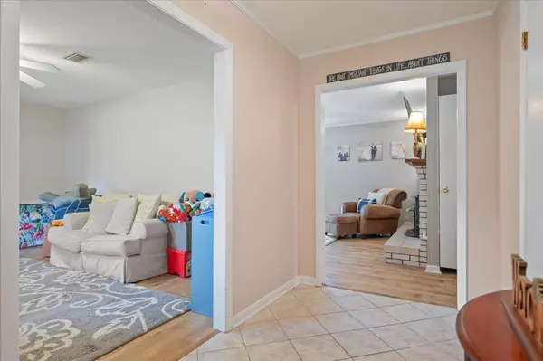 Brunswick, GA 31523,121 Cherry LN