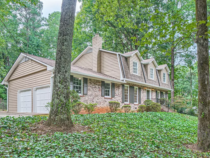 5560 Rosser, Stone Mountain, GA 30087