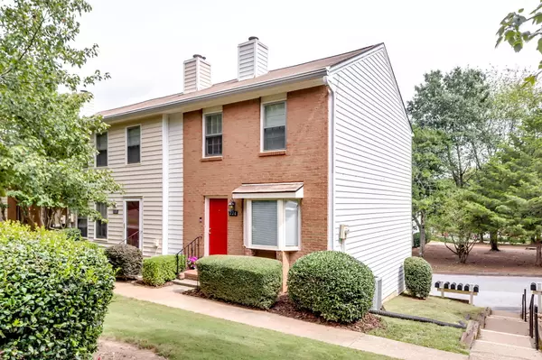 224 High Creek, Roswell, GA 30076