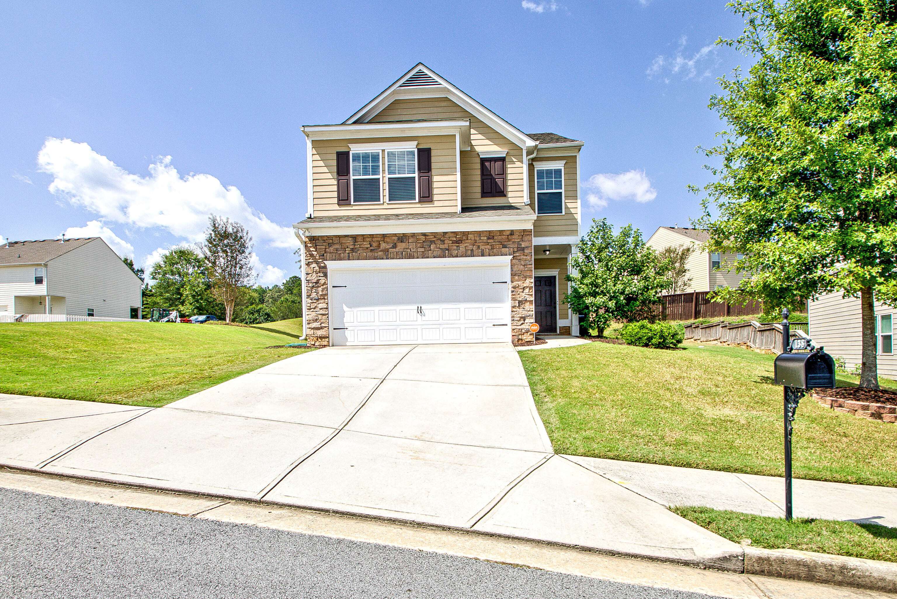 138 Hood Park DR, Newnan, GA 30265