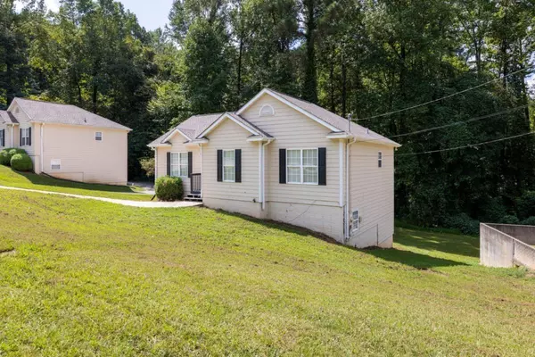 Fairburn, GA 30213,185 Hearth WAY