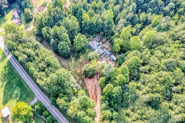 2634 Mountain View RD, Mccaysville, GA 30555