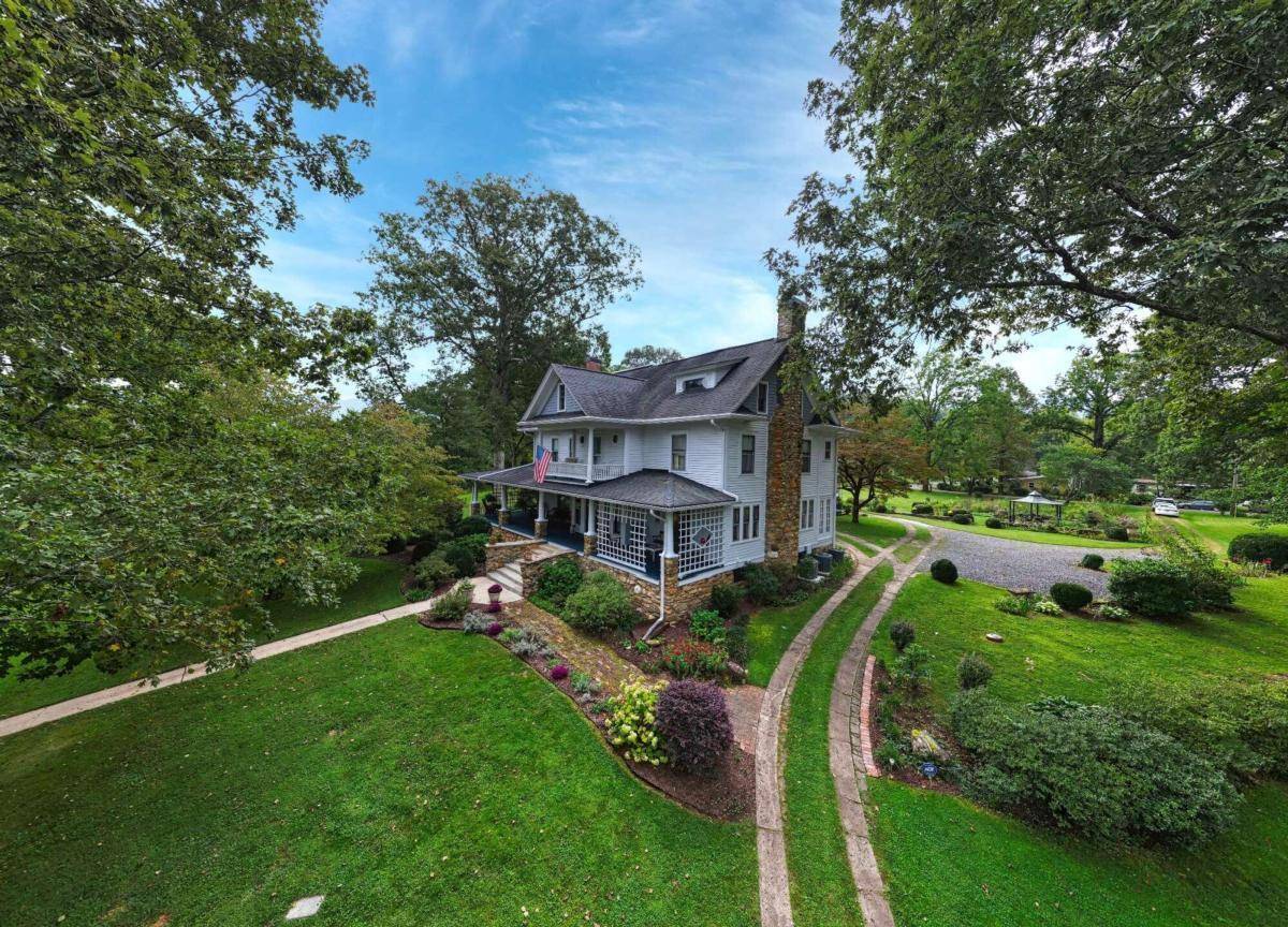 Andrews, NC 28901,1194 Main ST