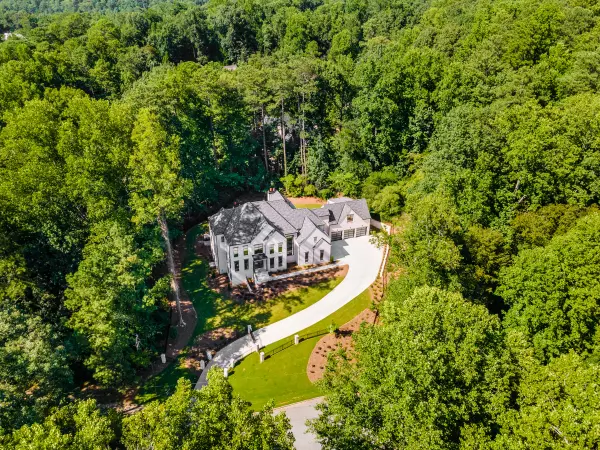 524 Carol WAY, Sandy Springs, GA 30327