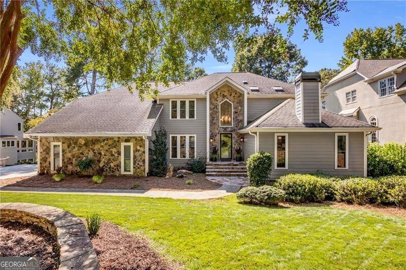 590 4th Fairway DR, Roswell, GA 30076