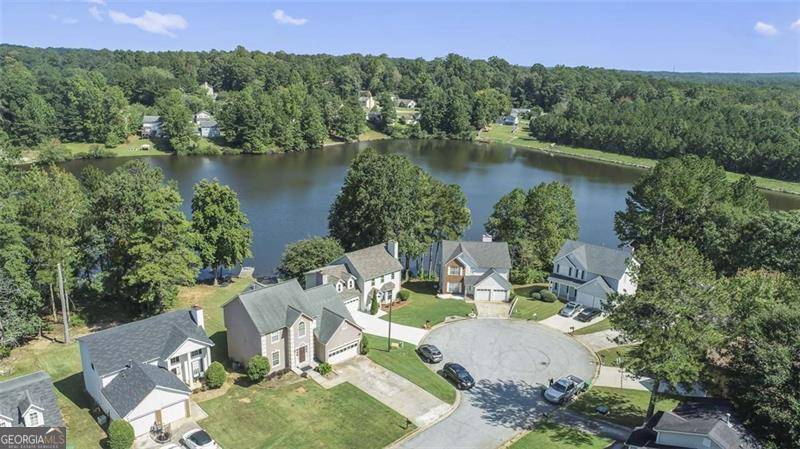 Lithonia, GA 30058,878 SHORE DR