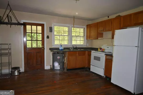 Fairmount, GA 30139,280 Scott Brown RD SE