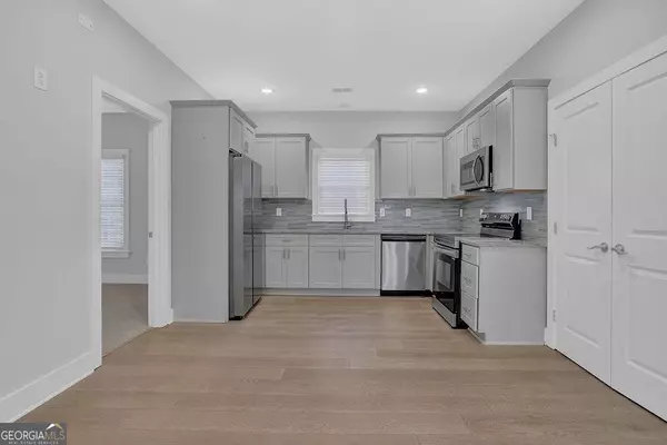 Atlanta, GA 30310,1097 Sims ST SW