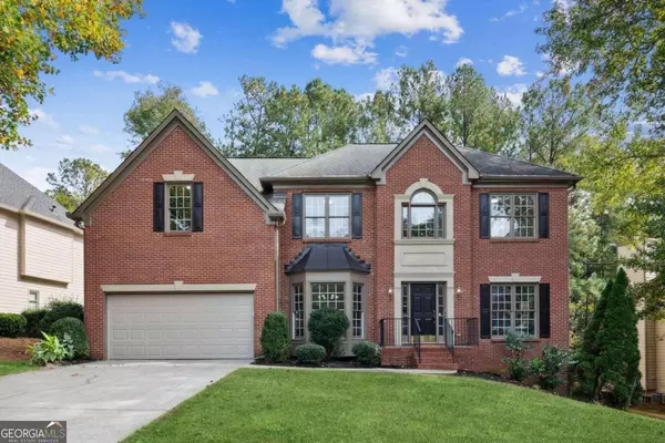 10855 Glenhurst, Johns Creek, GA 30097