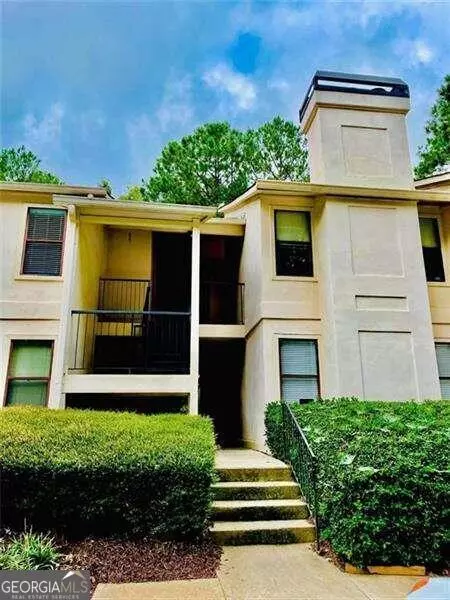 1311 Old Hammond Chase, Sandy Springs, GA 30350