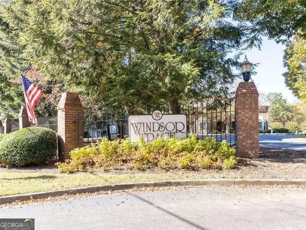 Peachtree Corners, GA 30092,6180 Windsor Trace