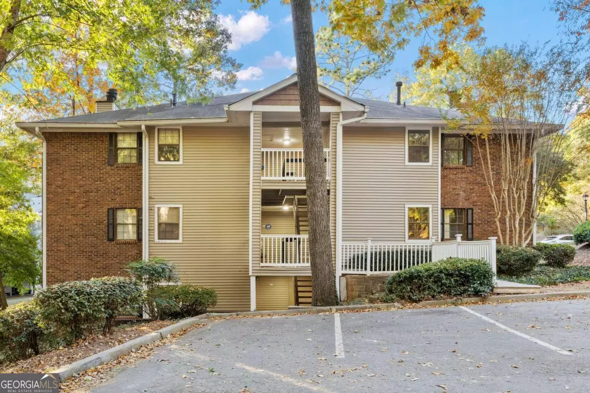 Sandy Springs, GA 30350,304 Barrington Hills