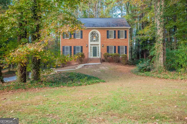 185 Creekwood, Fayetteville, GA 30214