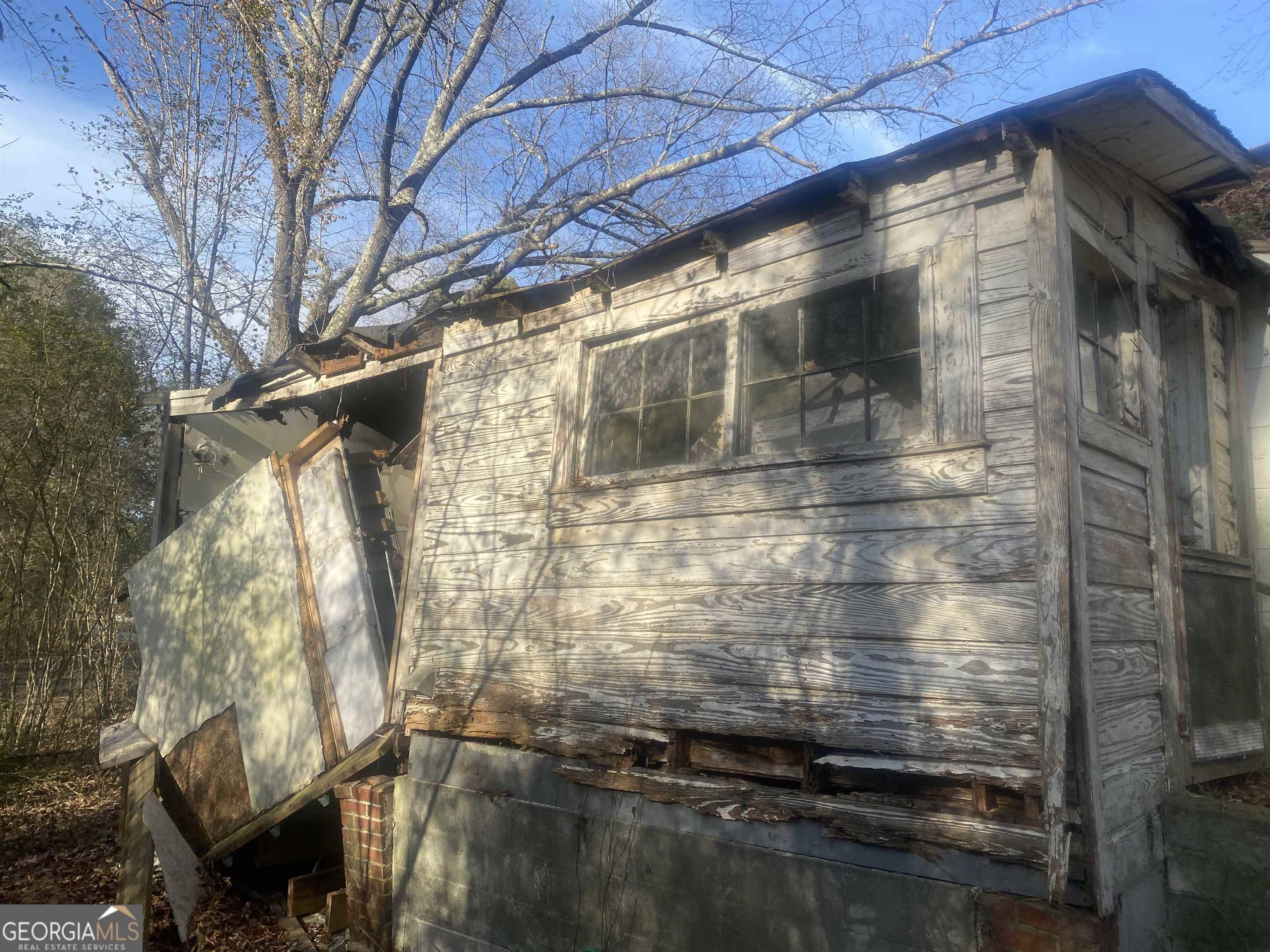 Aragon, GA 30104,1832 Wax RD SE