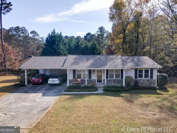 2774 Nathan CT SW, Lilburn, GA 30047