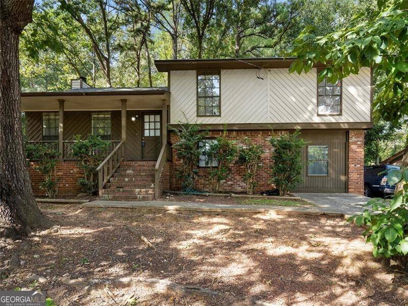 561 Country Lane DR, Jonesboro, GA 30238