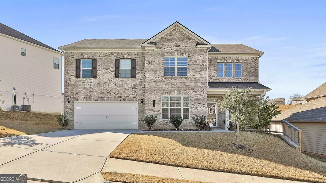 7437 Embassy TRCE, Riverdale, GA 30296