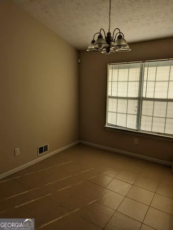 Lithonia, GA 30038,5617 Hunters Crossing CT