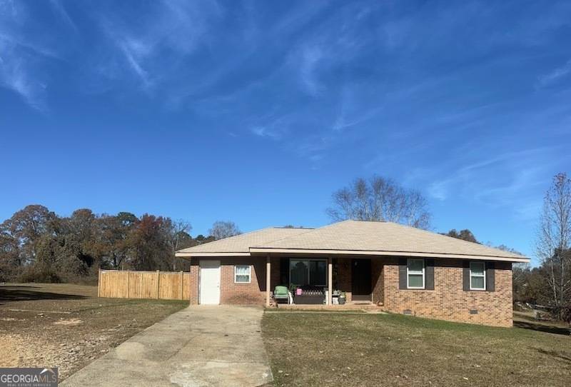 580 Mills DR, Covington, GA 30016
