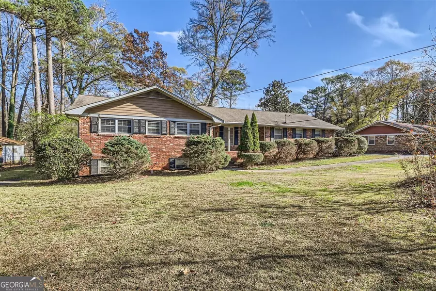 6126 Navaho, Morrow, GA 30260