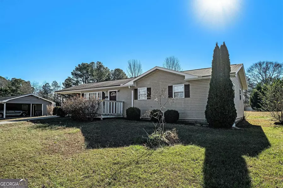 736 Morris, Hiram, GA 30141