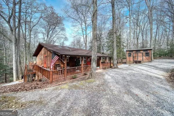 9 Yonder LN, Murphy, NC 28906