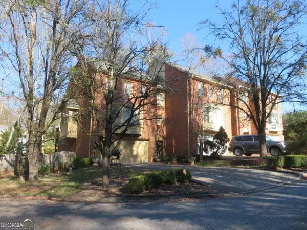 Sandy Springs, GA 30350,280 Dunwoody Creek