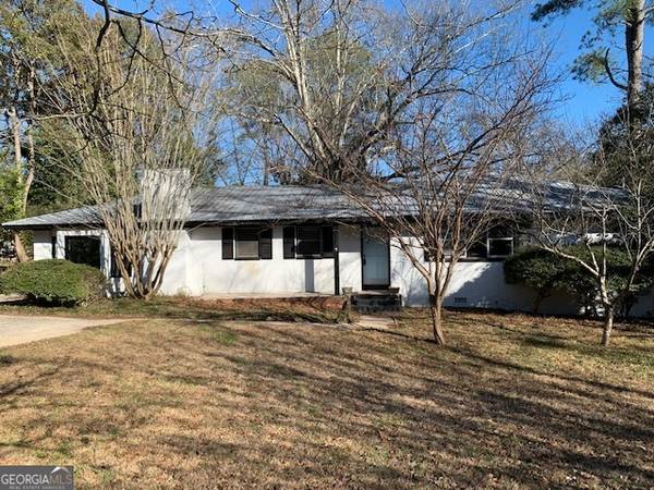 289 Forest RD,  Athens,  GA 30605