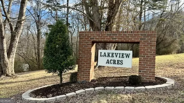 Hiawassee, GA 30546,1008 Lakeview Acres