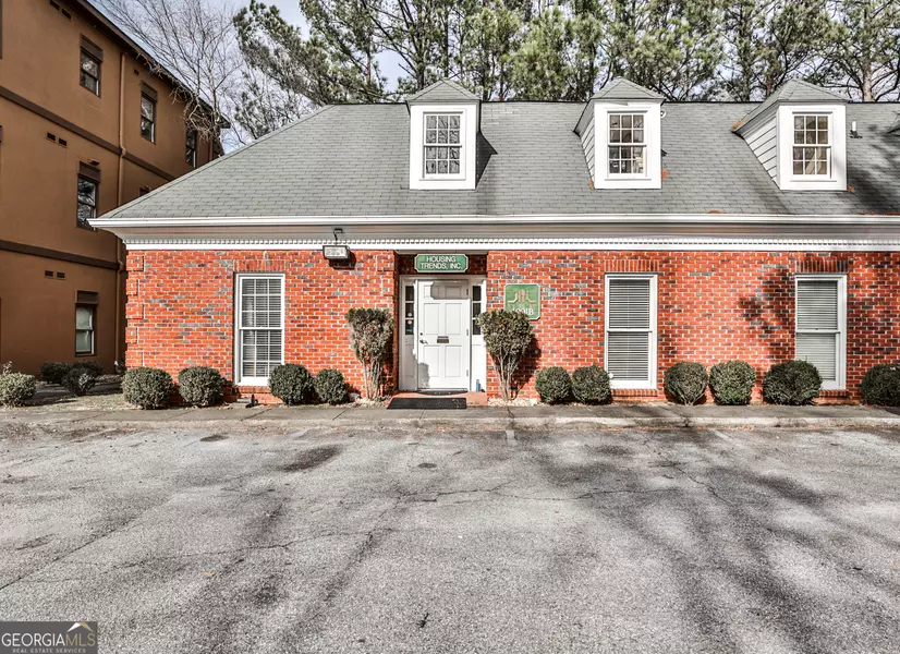 4001 Wetherburn WAY #B, Peachtree Corners, GA 30092