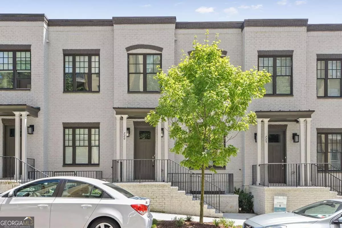Atlanta, GA 30324,726 Taylor CT NE