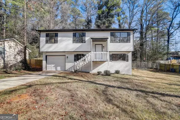 2550 Lewfield,  Atlanta,  GA 30316