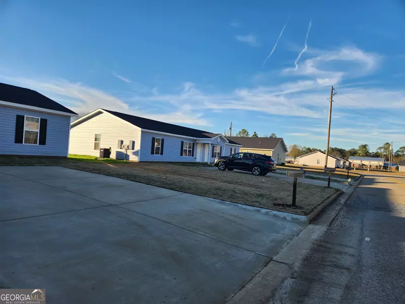 102 Ronald Pride BLVD, Fort Valley, GA 31030