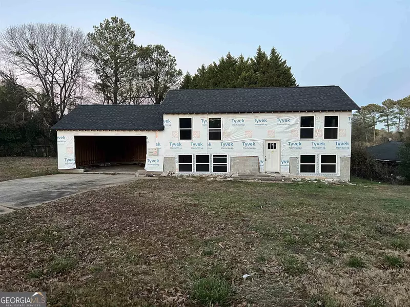 932 Brian LN, Forest Park, GA 30297