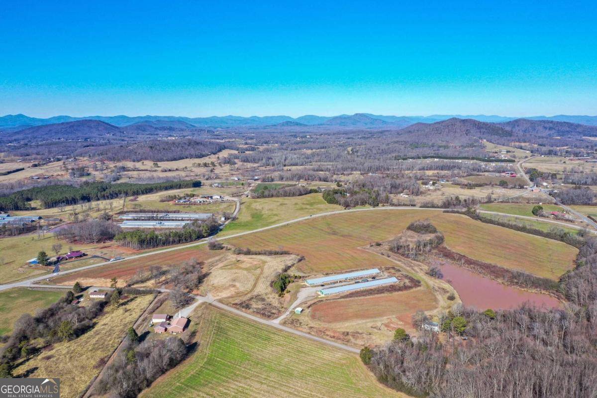 Lula, GA 30554,7896 Calvary Cross RD