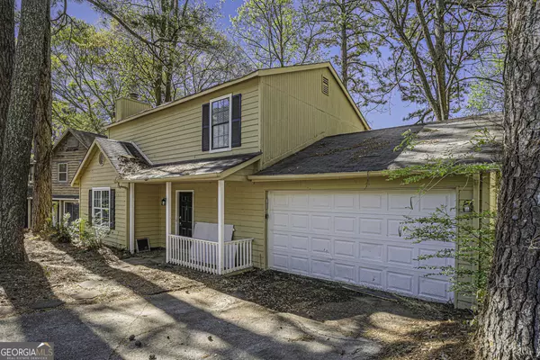 1016 Mainstreet Lake DR, Stone Mountain, GA 30088