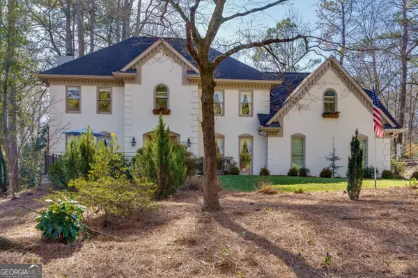 735 Gable Ridge, Roswell, GA 30076