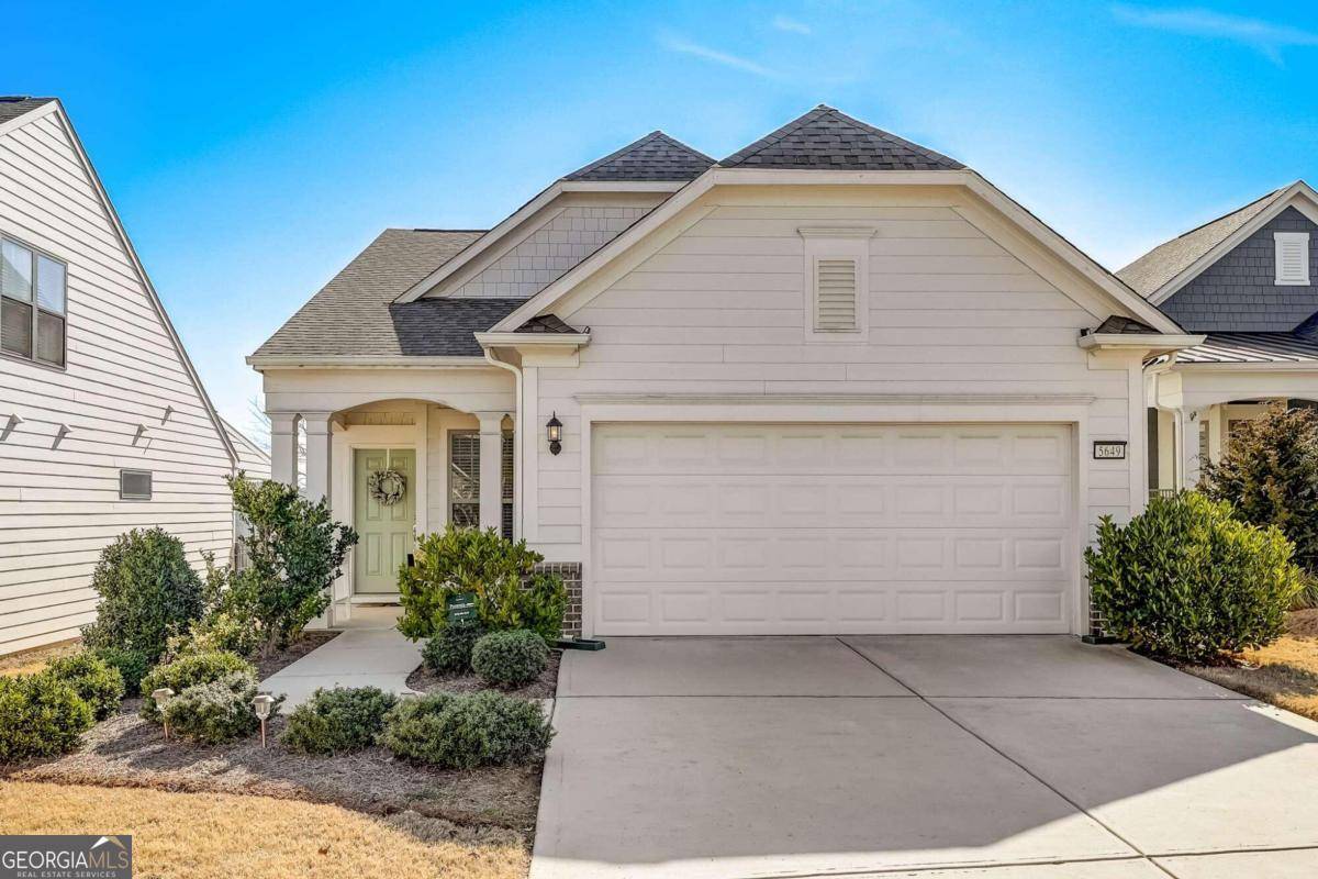 5649 Tisbury CT,  Hoschton,  GA 30548