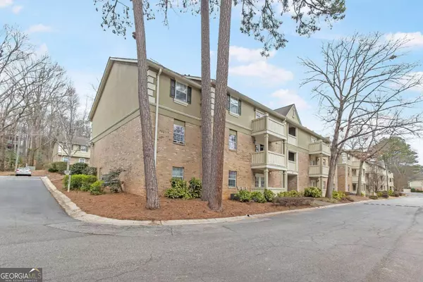 Sandy Springs, GA 30328,6900 Roswell