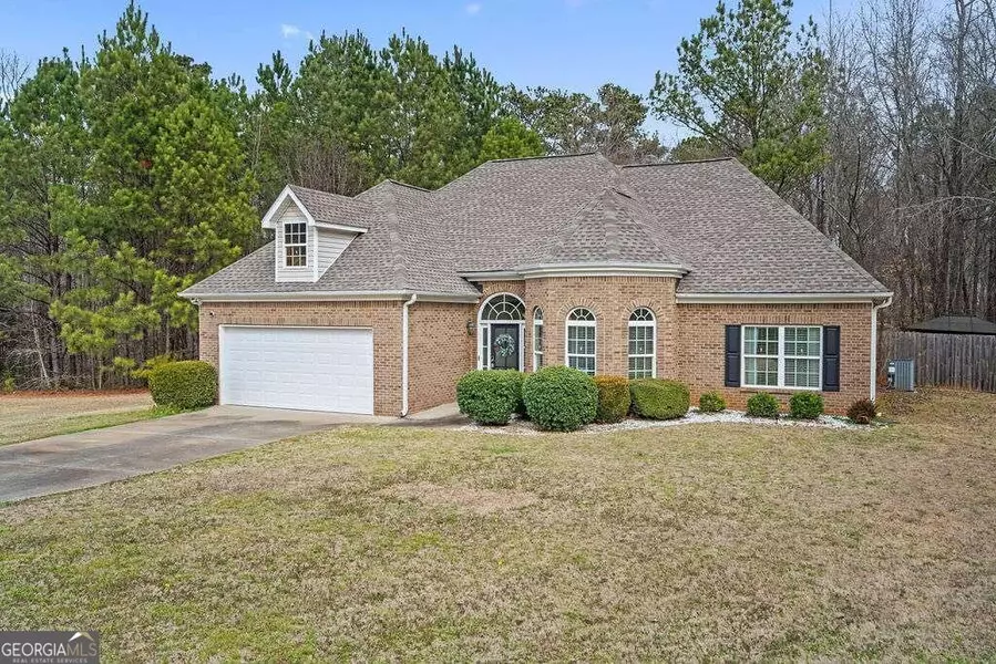 7295 White Oak, Fairburn, GA 30213