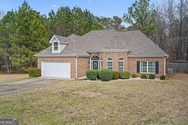 7295 White Oak,  Fairburn,  GA 30213