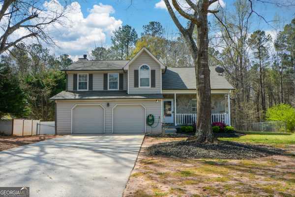 2951 Rosecommons DR, Hampton, GA 30228